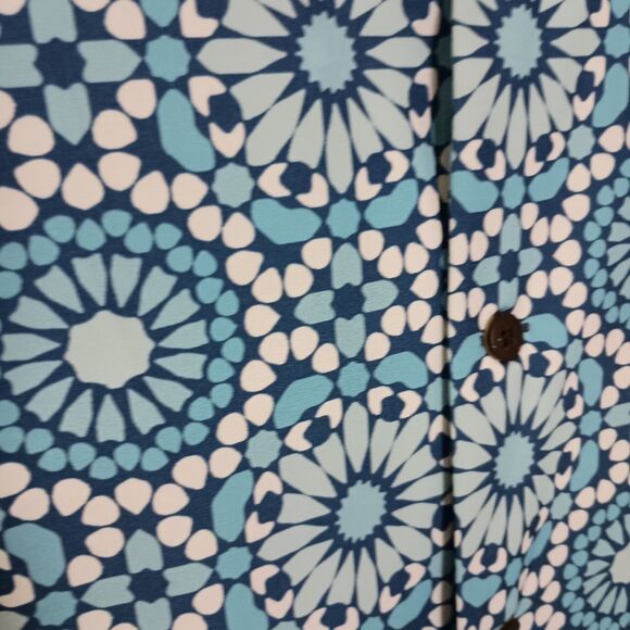 Crown & Ivy Men's Hawaiian Shirt Size XXL Blue Floral Button Front Classic Fit - Picture 3 of 5